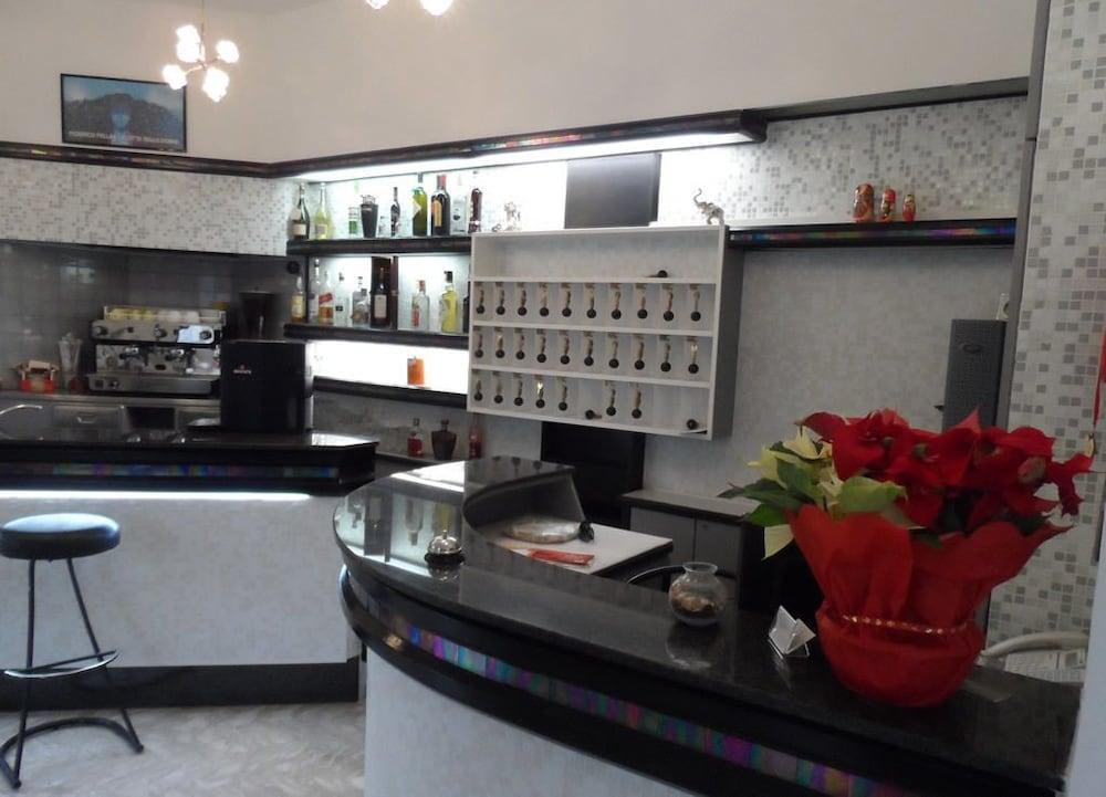 Hotel La Dolce Vita Rimini Bagian luar foto