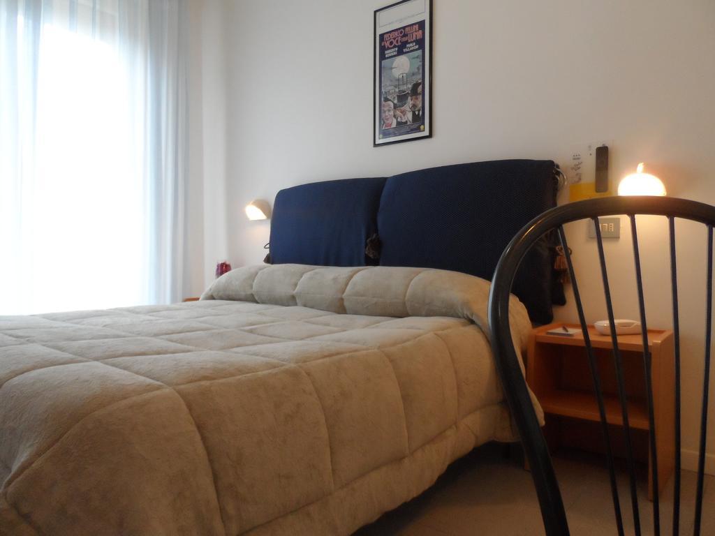 Hotel La Dolce Vita Rimini Bagian luar foto